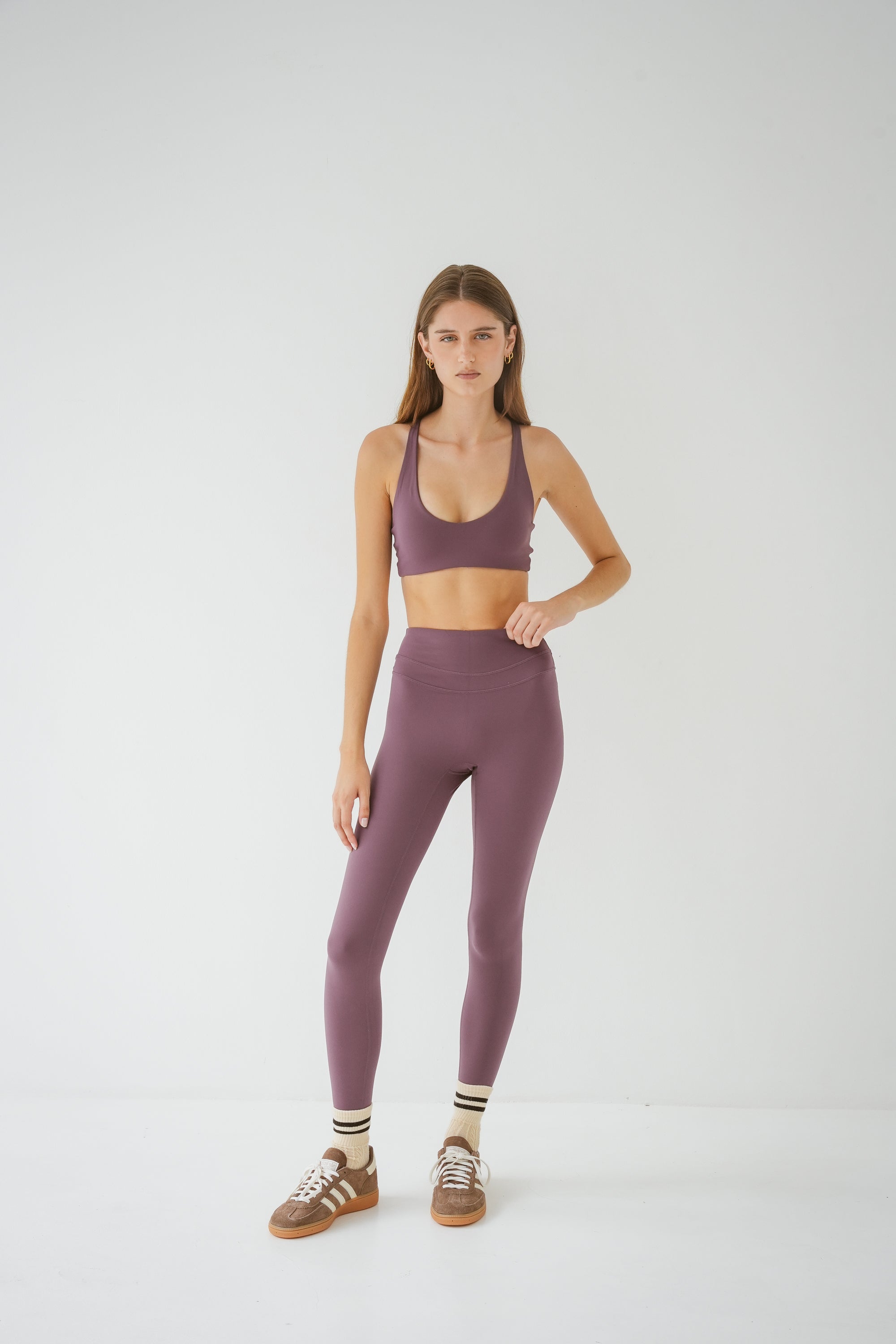 FORM Leggings - Aubergine