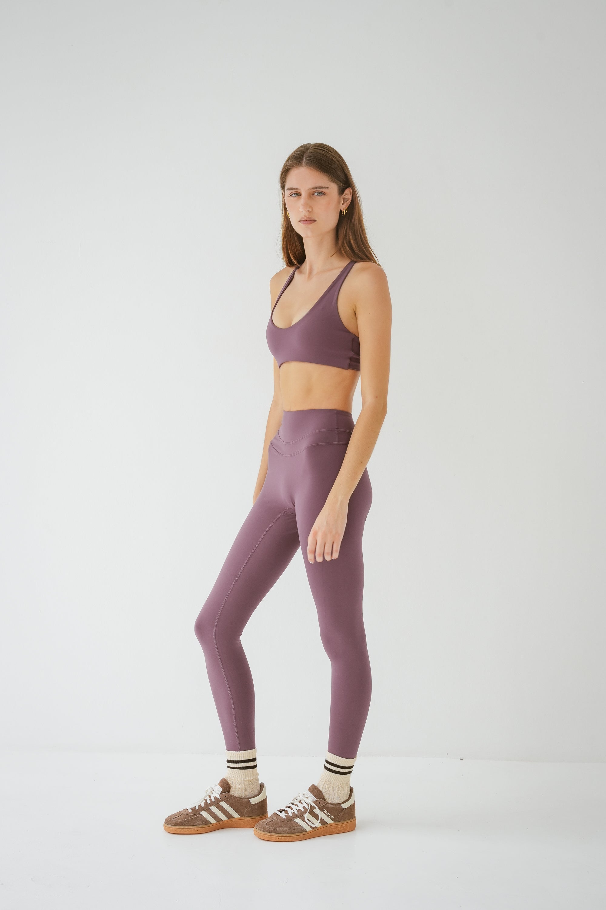 FORM Leggings - Aubergine